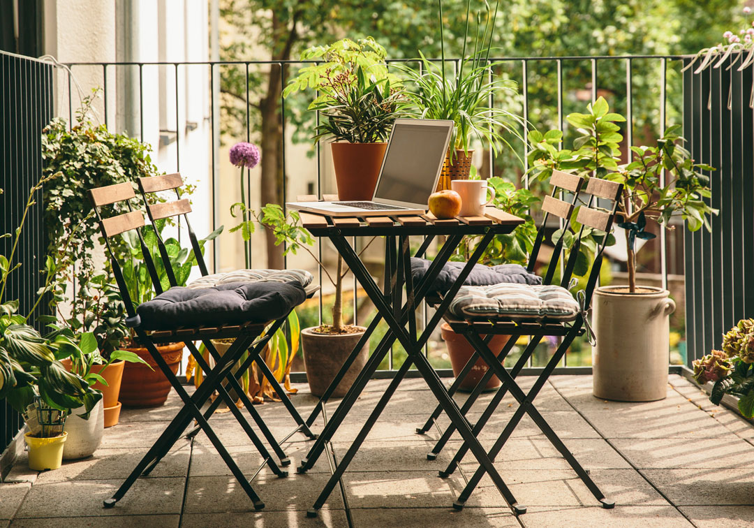 Un pomeriggio di giochi sul terrazzo