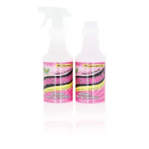 Credible Products 2 detergenti multi-superficie e 2 panni in microfibra
