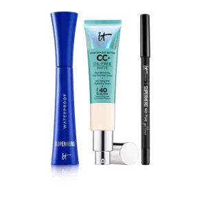 crema viso CC+ (32 ml); gel No-Tug Liner (1,2 g); mascara Superhero (9 ml)